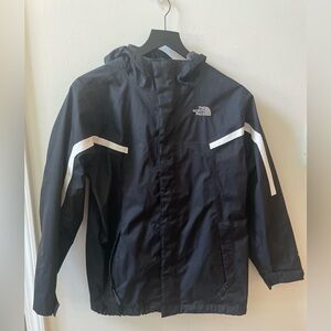 The North Face Nimbo TriClimate Jacket Shell, Black, Boys size Large (14…